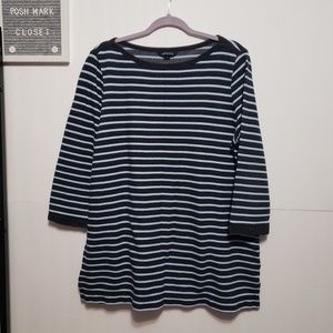 Lands end crew neck sweater.